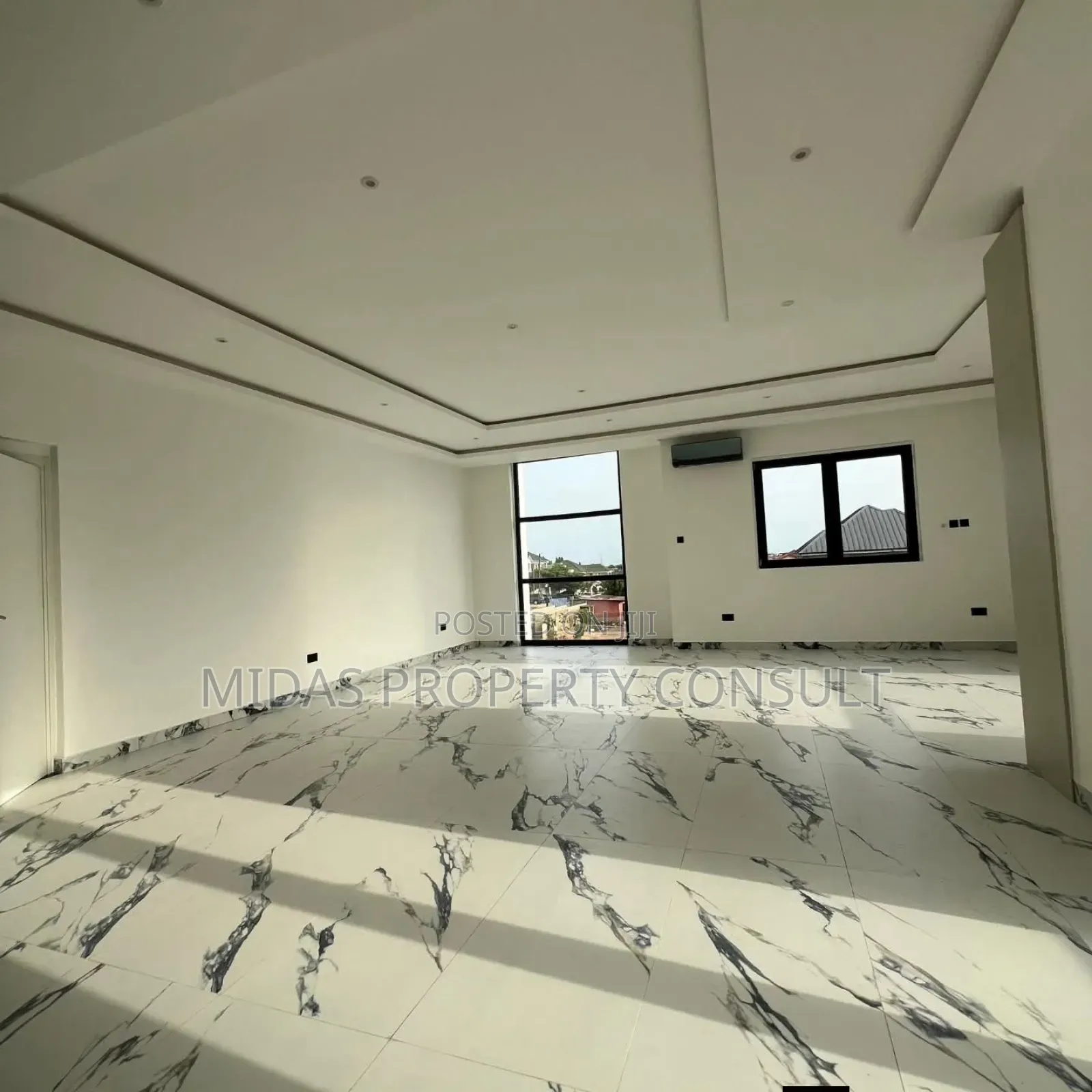 5bdrm House in East Legon, Boundary Road Area for sale