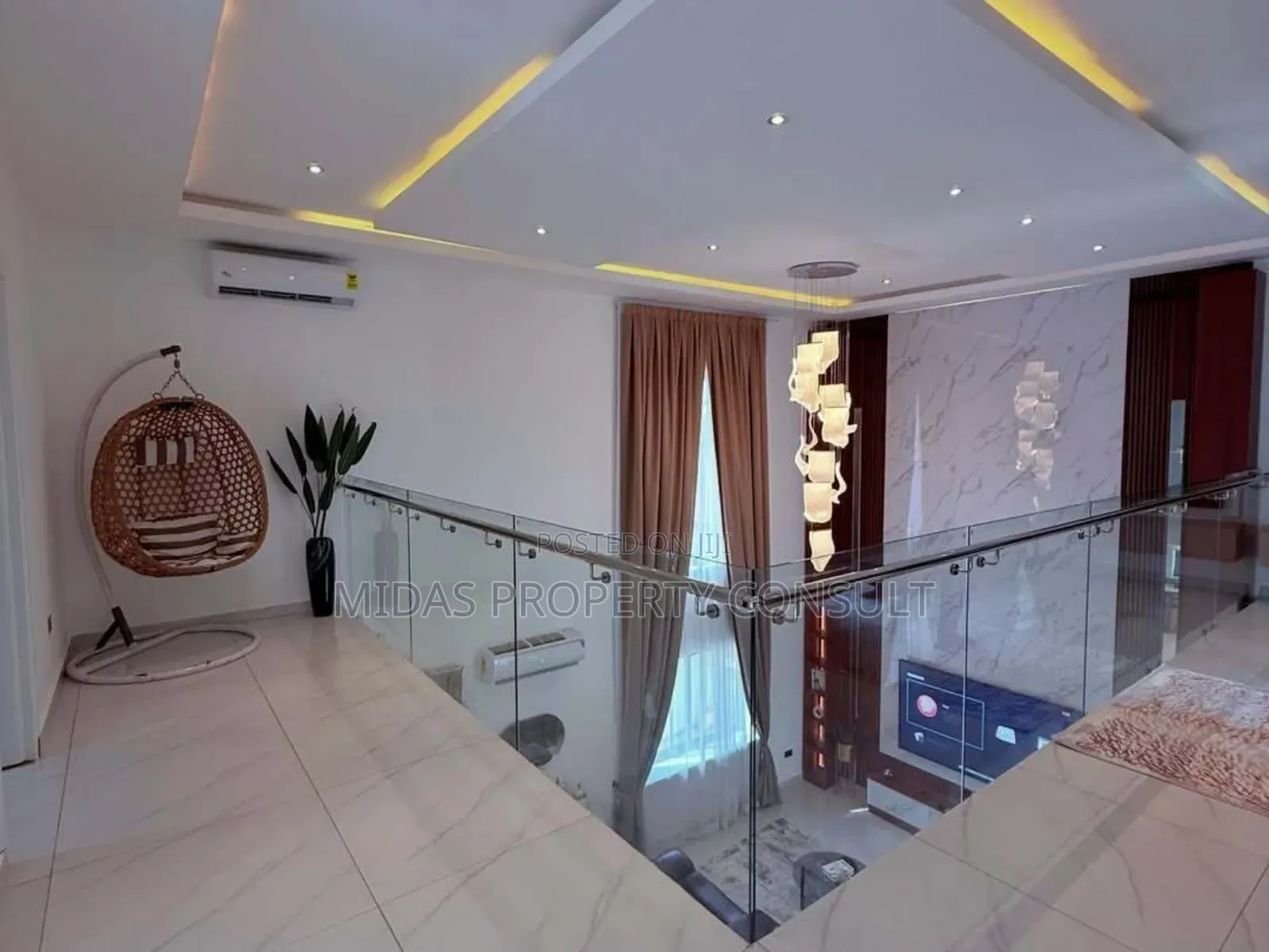 5bdrm House in Adjiringanor, Ability for sale