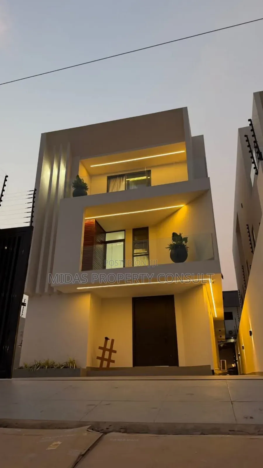 Furnished 4bdrm House in East Legon Hills, Accra Metropolitan for sale