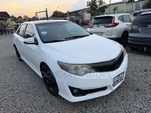 Toyota Camry 2013 Silver