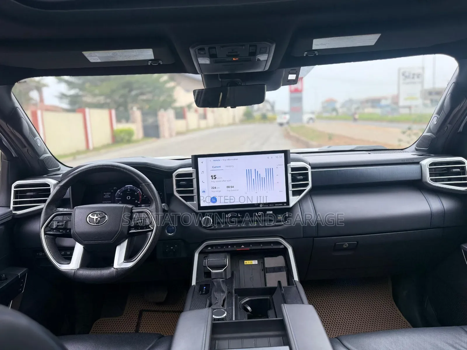 Toyota Tundra 2024 Silver