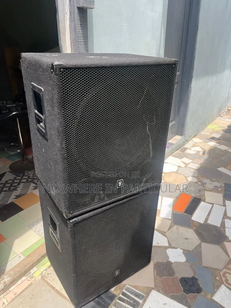 Active Subwoofer 18 Inches