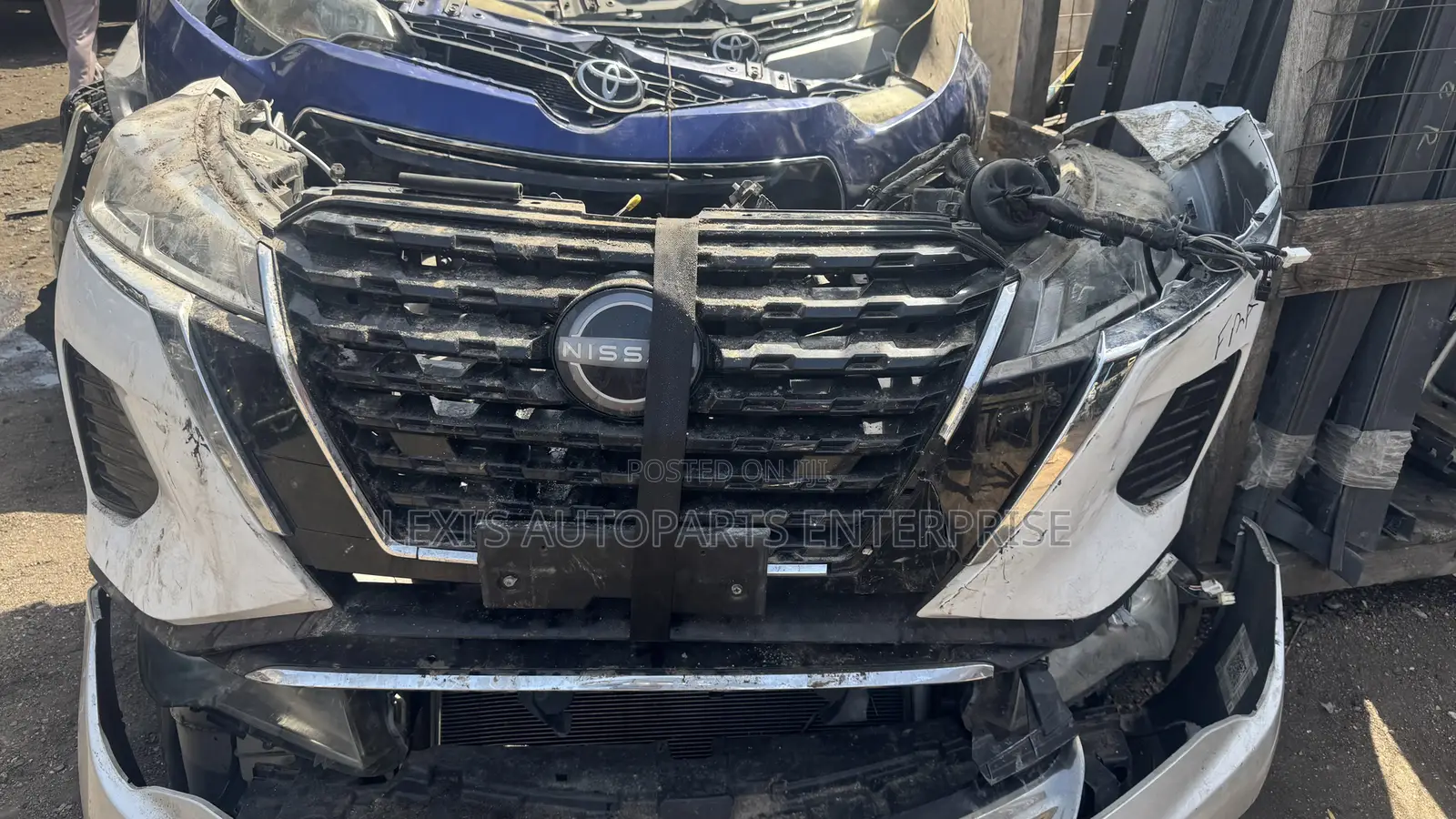 Nissan Kicks 2022,2023,2024,2025 Front Cut Available