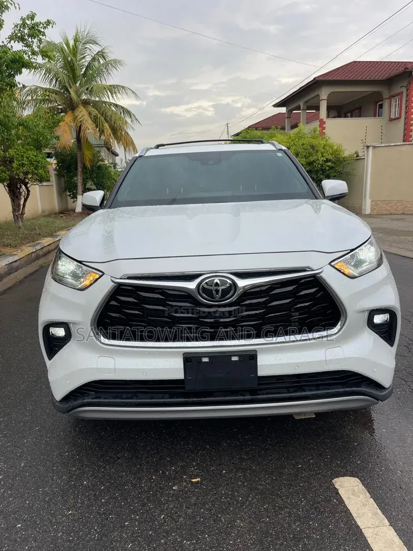 Toyota Highlander Platinum 2022 White