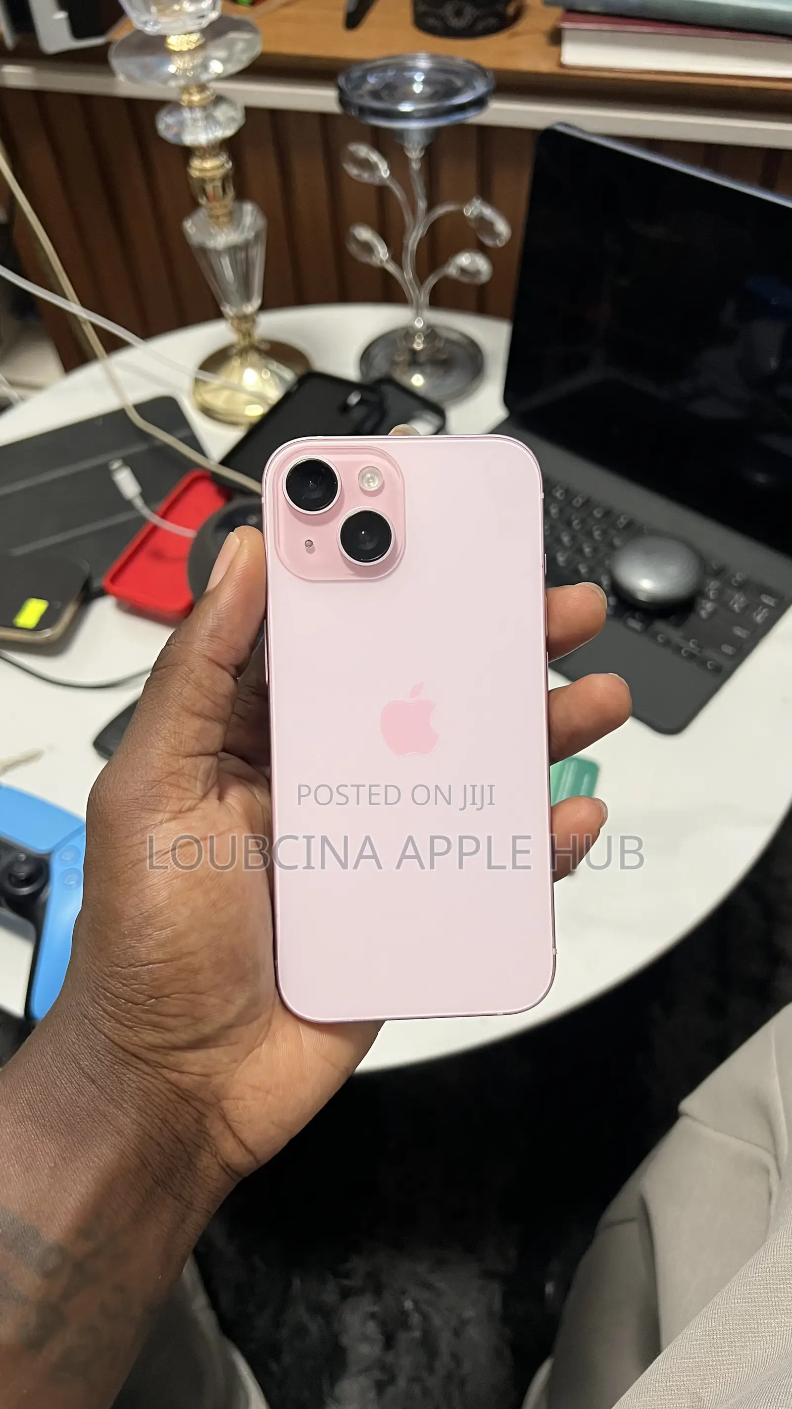 New Apple iPhone 15 128 GB Pink