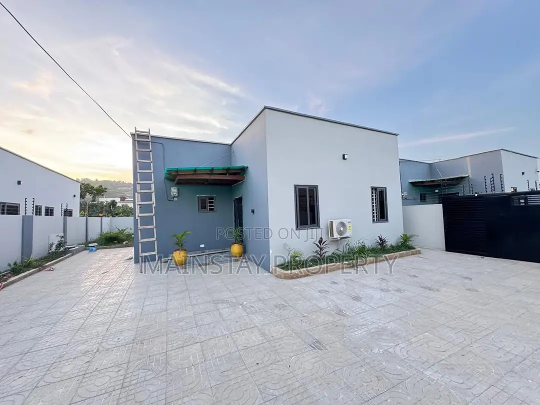 3bdrm House in Mainstay Estates, Oyarifa for sale