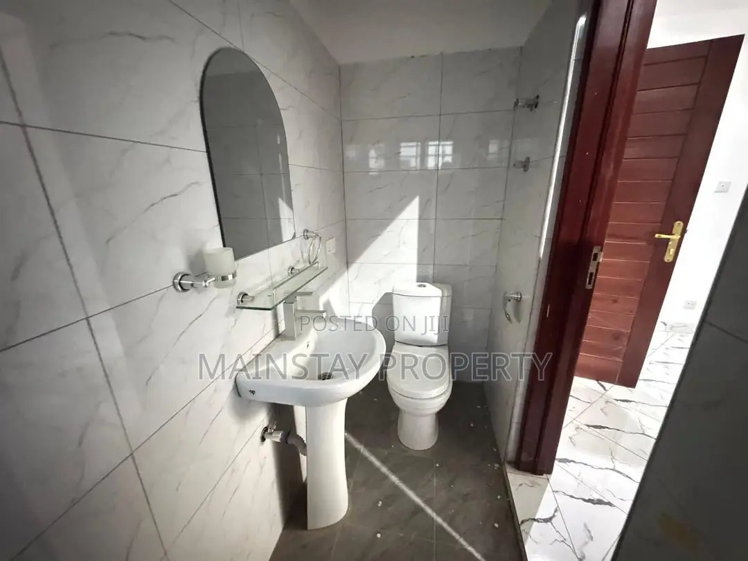 3bdrm House in Mainstay Estates, Oyarifa for sale