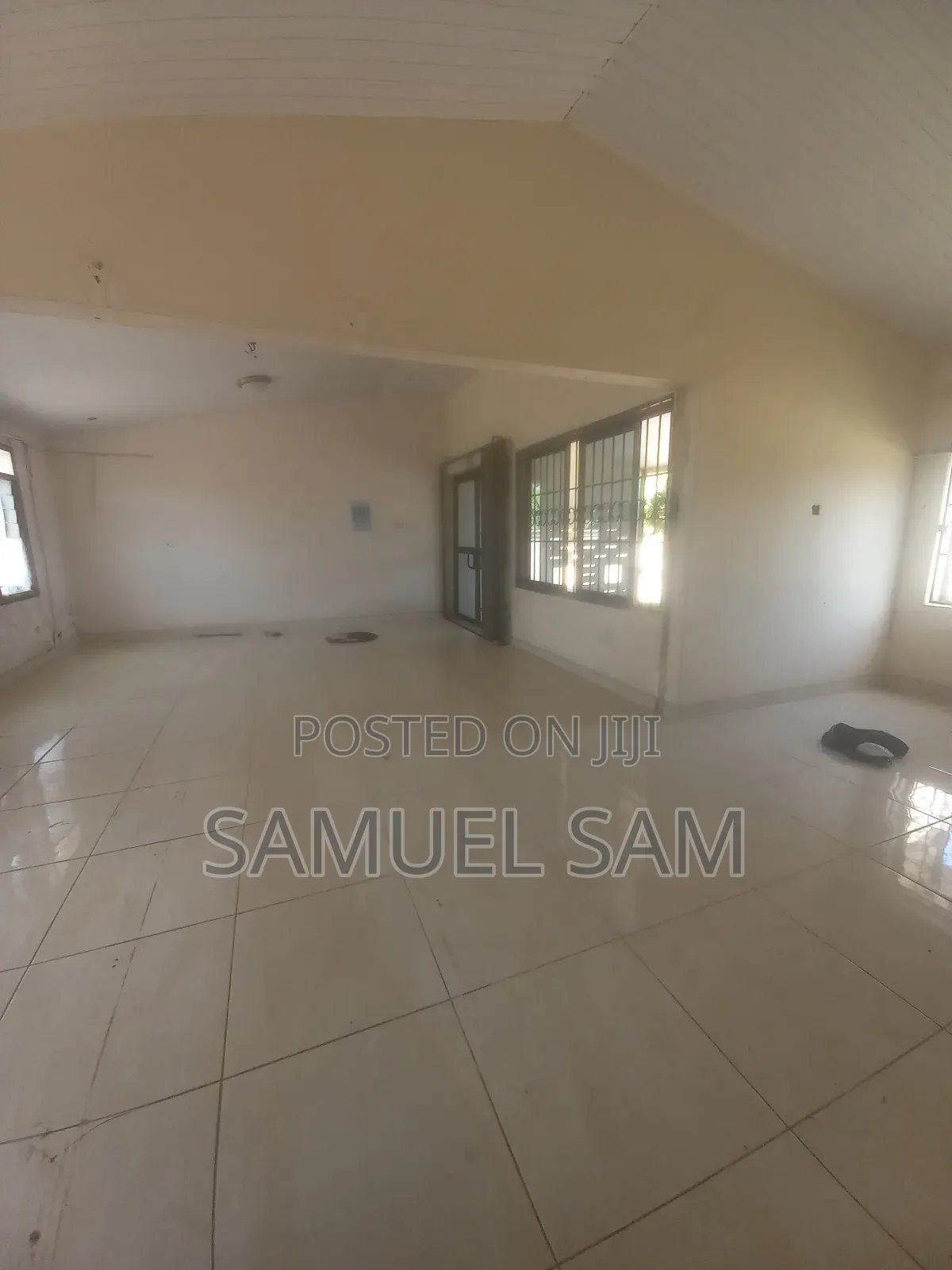 7bdrm House in Tema Community 11 for rent