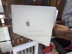 Laptop Apple MacBook Air 2018 8GB Intel Core i5 SSD 128GB