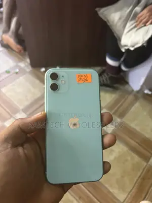 New Apple iPhone 11 256 GB Green