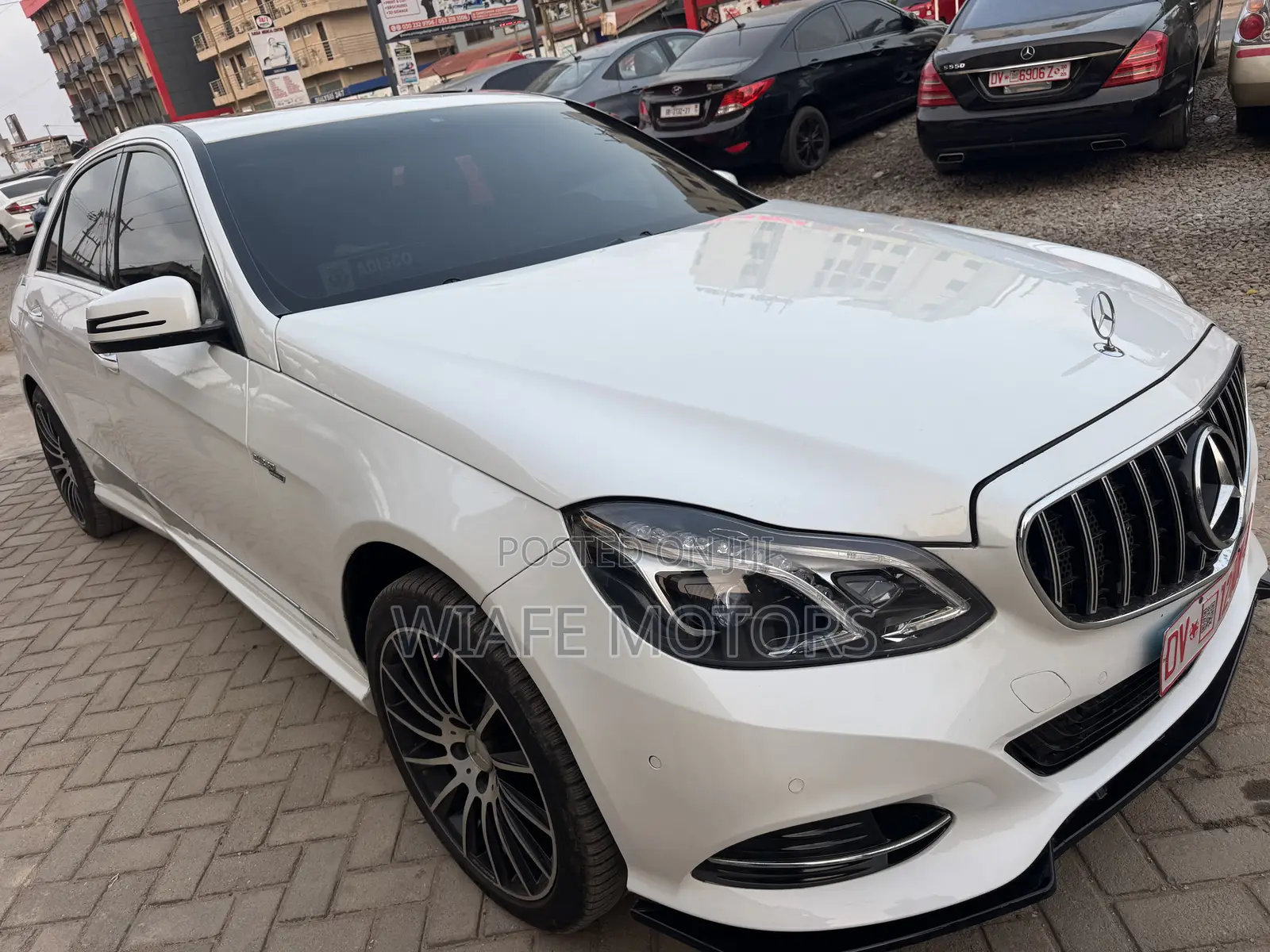 Mercedes-Benz E350 Base 4Matic Sedan AWD (3.5L 6cyl 7A) 2013 White