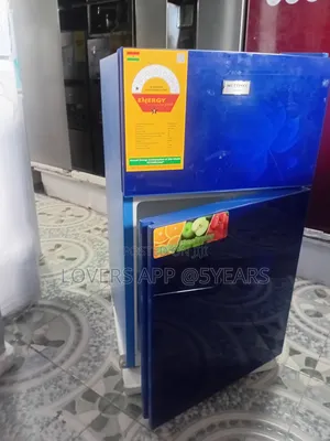Blue Westpool Enjoy Freshness Mini Fridge.