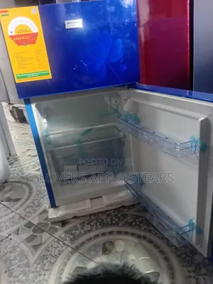 Westpool Blue Compact Refrigerator Fresh Food Keeper.