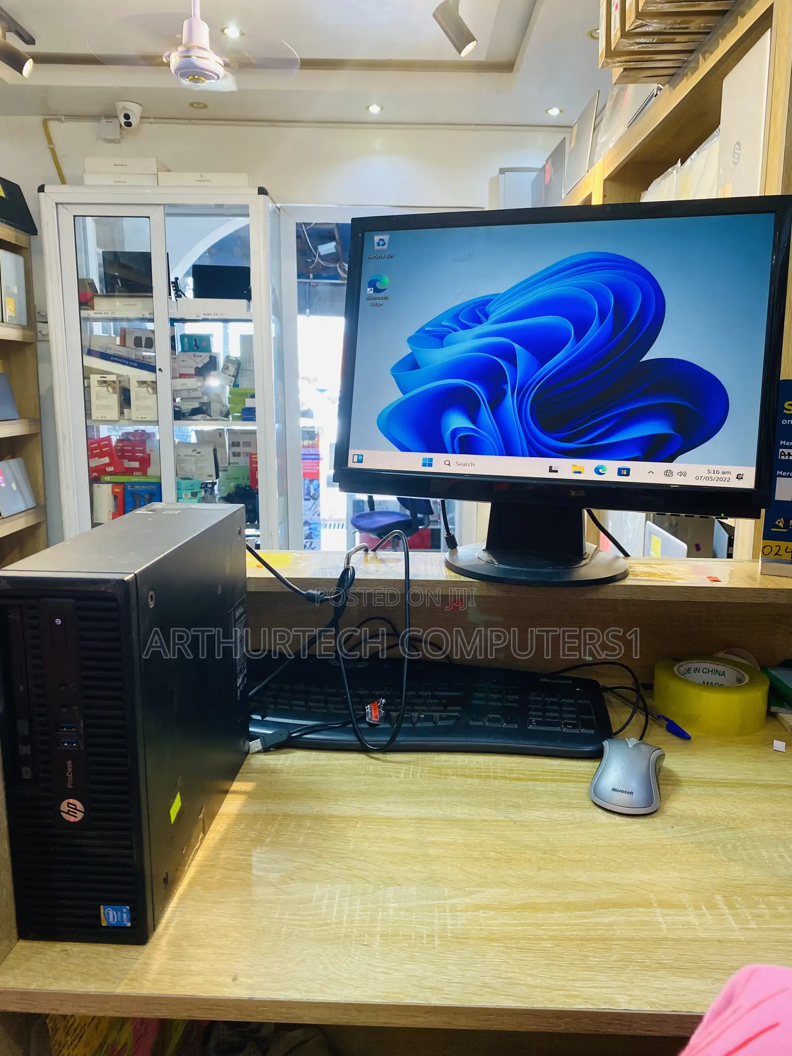 Desktop Computer HP ProDesk 400 8GB Intel Core i5 SSD 128GB