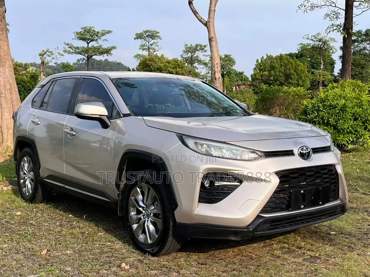 Toyota RAV4 2021 Beige