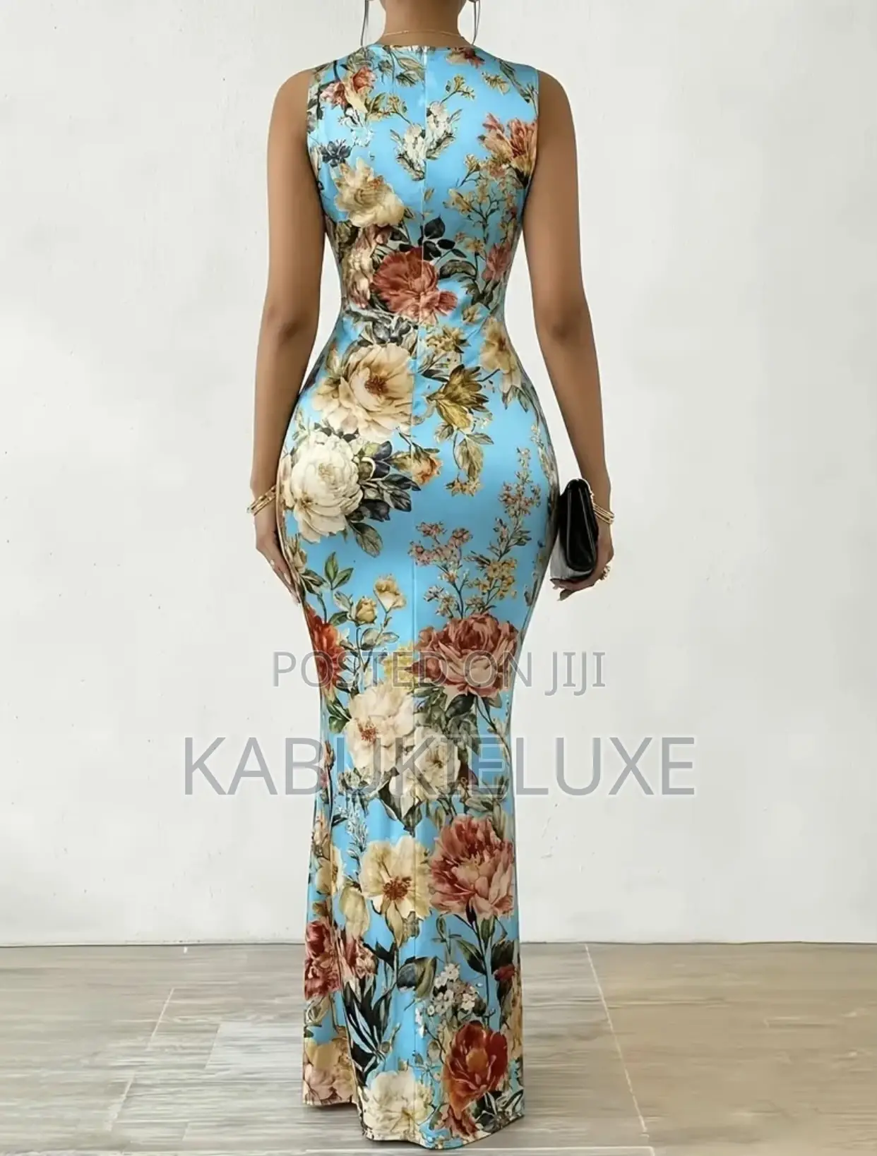 Elegant Blue Floral Bodycon Maxi Dress – Sleeveless v-Neck