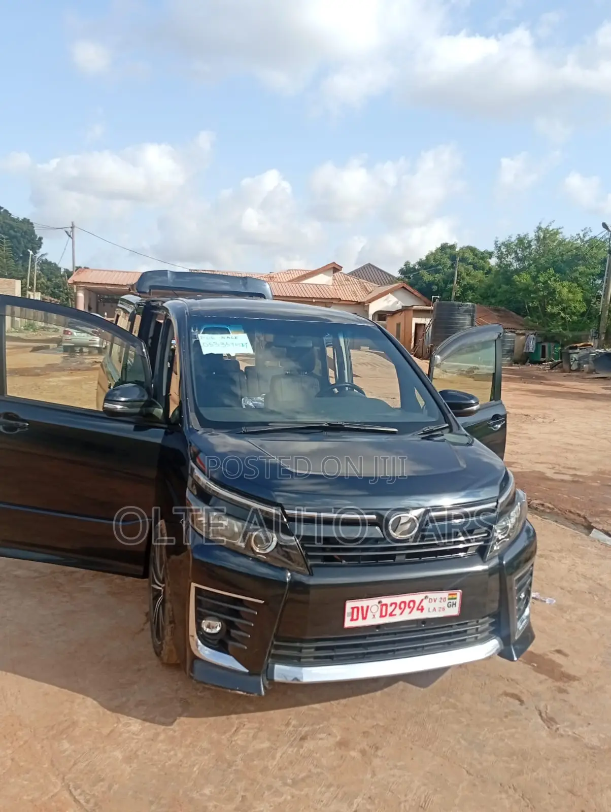 Toyota Voxy SV Premium 2014 Black