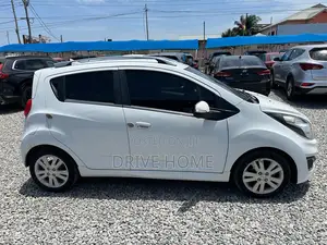Chevrolet Spark 2015 White
