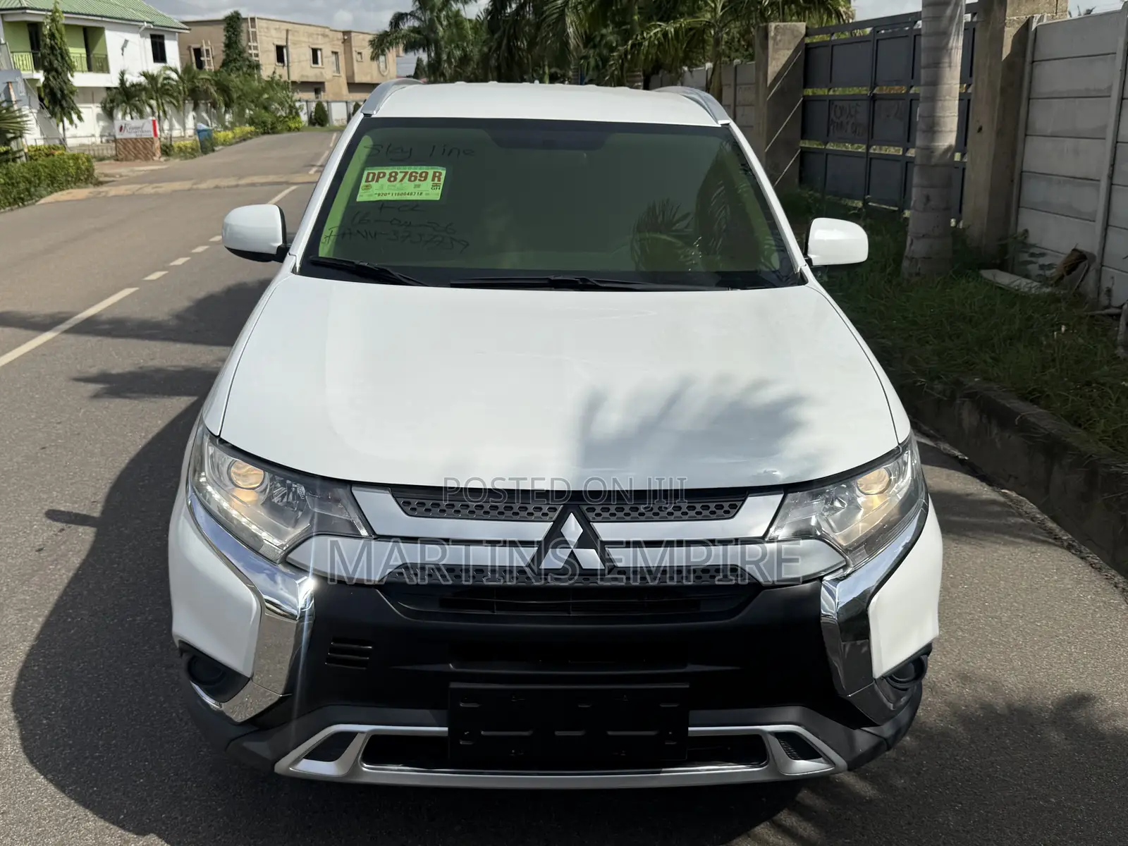 Mitsubishi Outlander SE FWD 2019 White