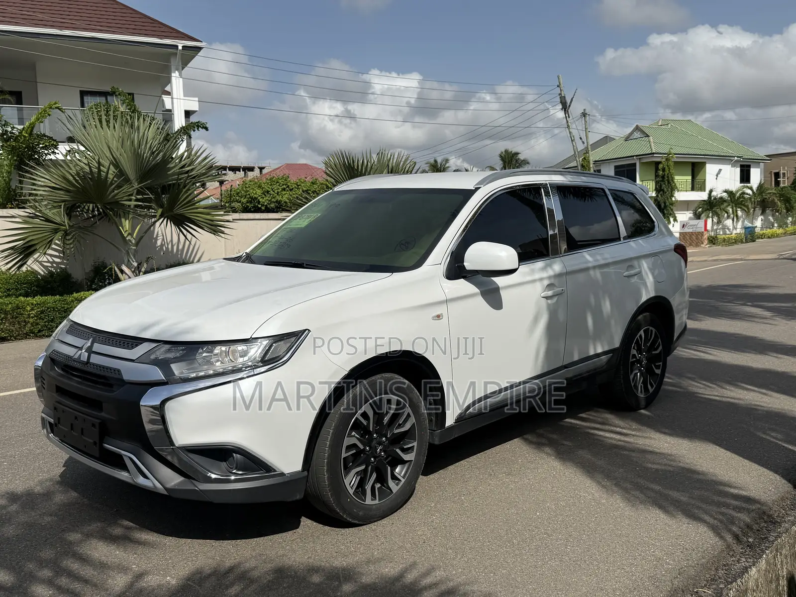 Mitsubishi Outlander SE FWD 2019 White