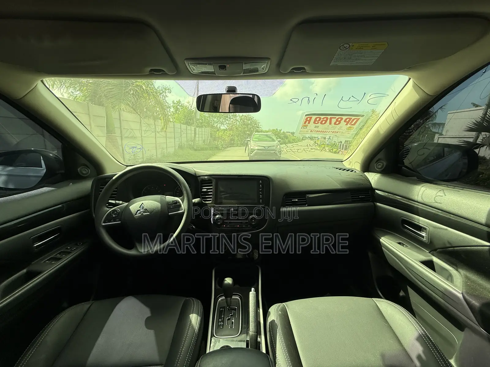 Mitsubishi Outlander SE FWD 2019 White