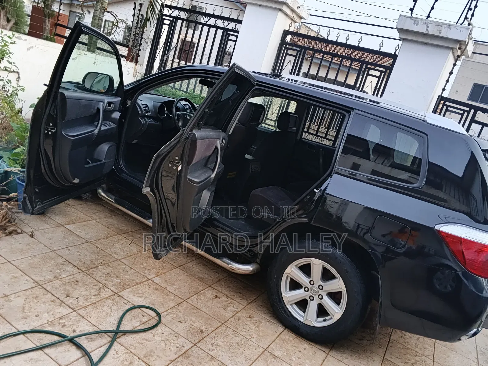 Toyota Highlander LE 4dr SUV (3.5L 6cyl 6A) 2014 Black