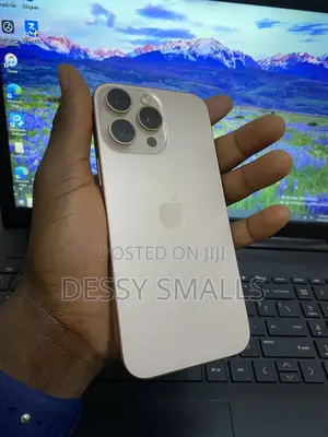 Apple iPhone 16 Pro Max 256 GB Gold
