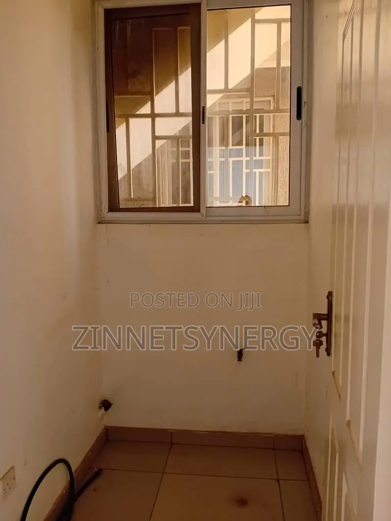 2bdrm Apartment in Devtraco, Community 25 for sale
