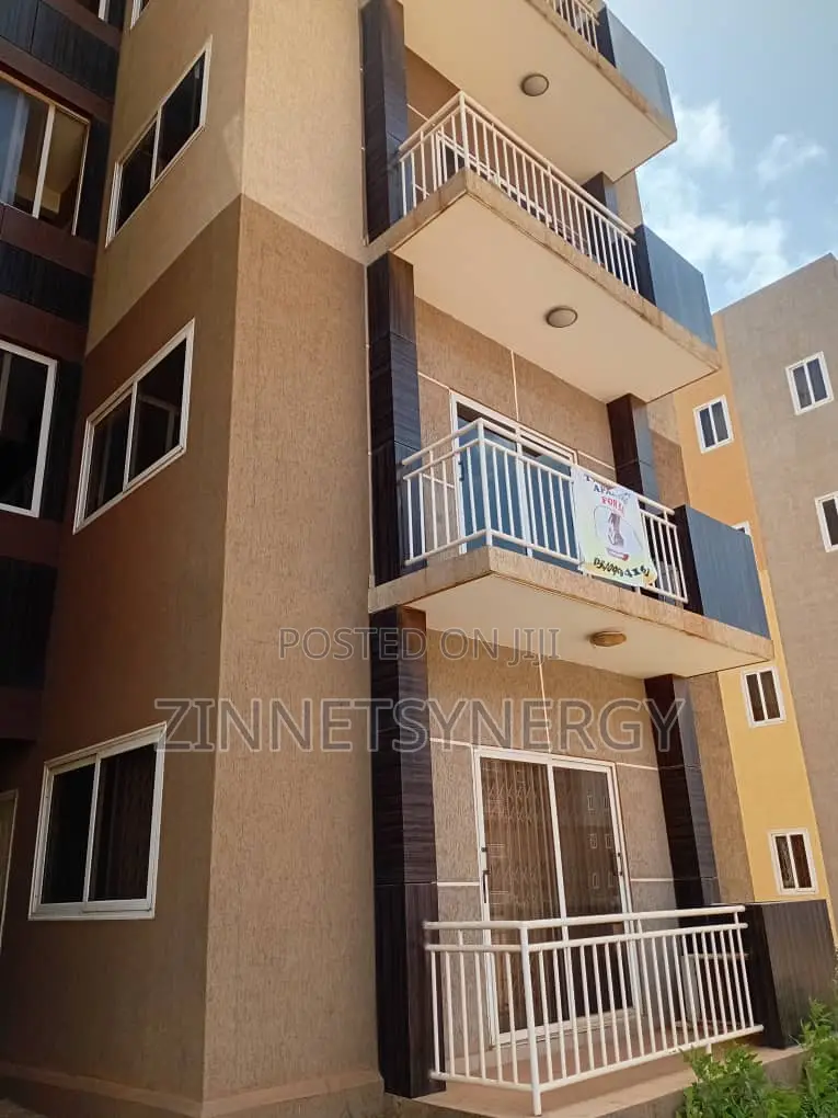 2bdrm Apartment in Devtraco, Community 25 for sale