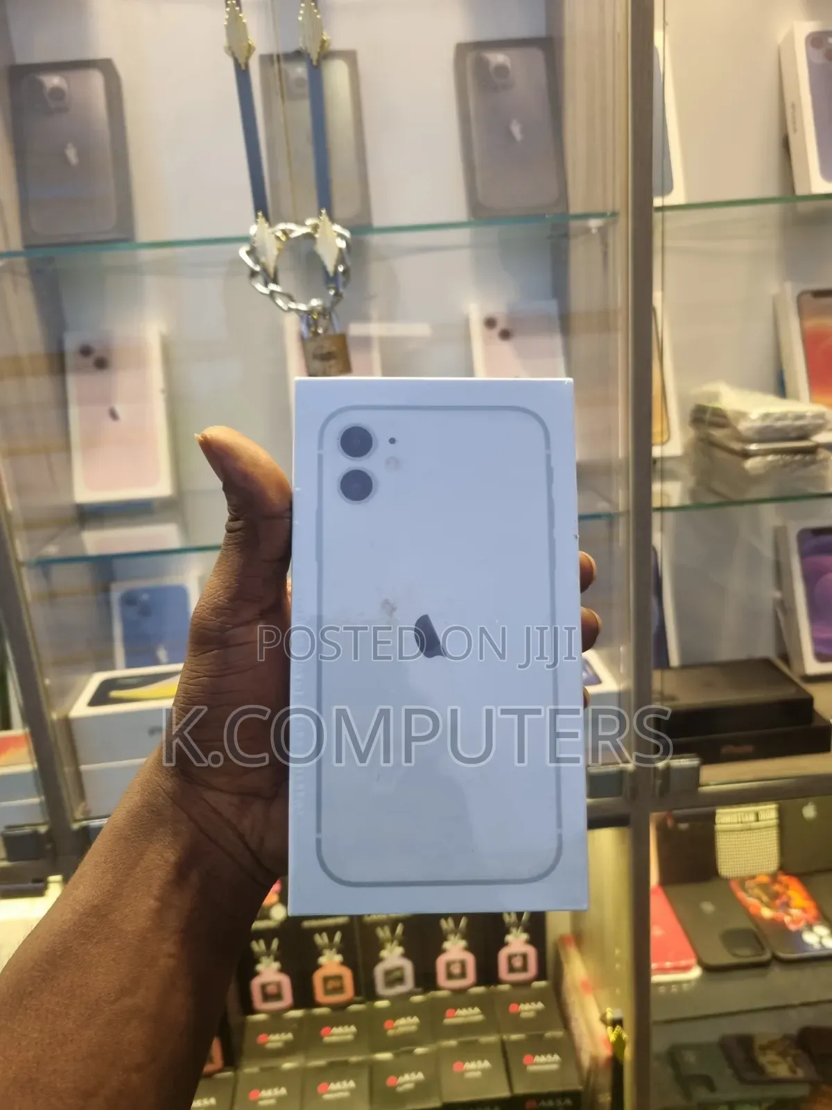 New Apple iPhone 11 128 GB White