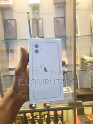 New Apple iPhone 11 128 GB White