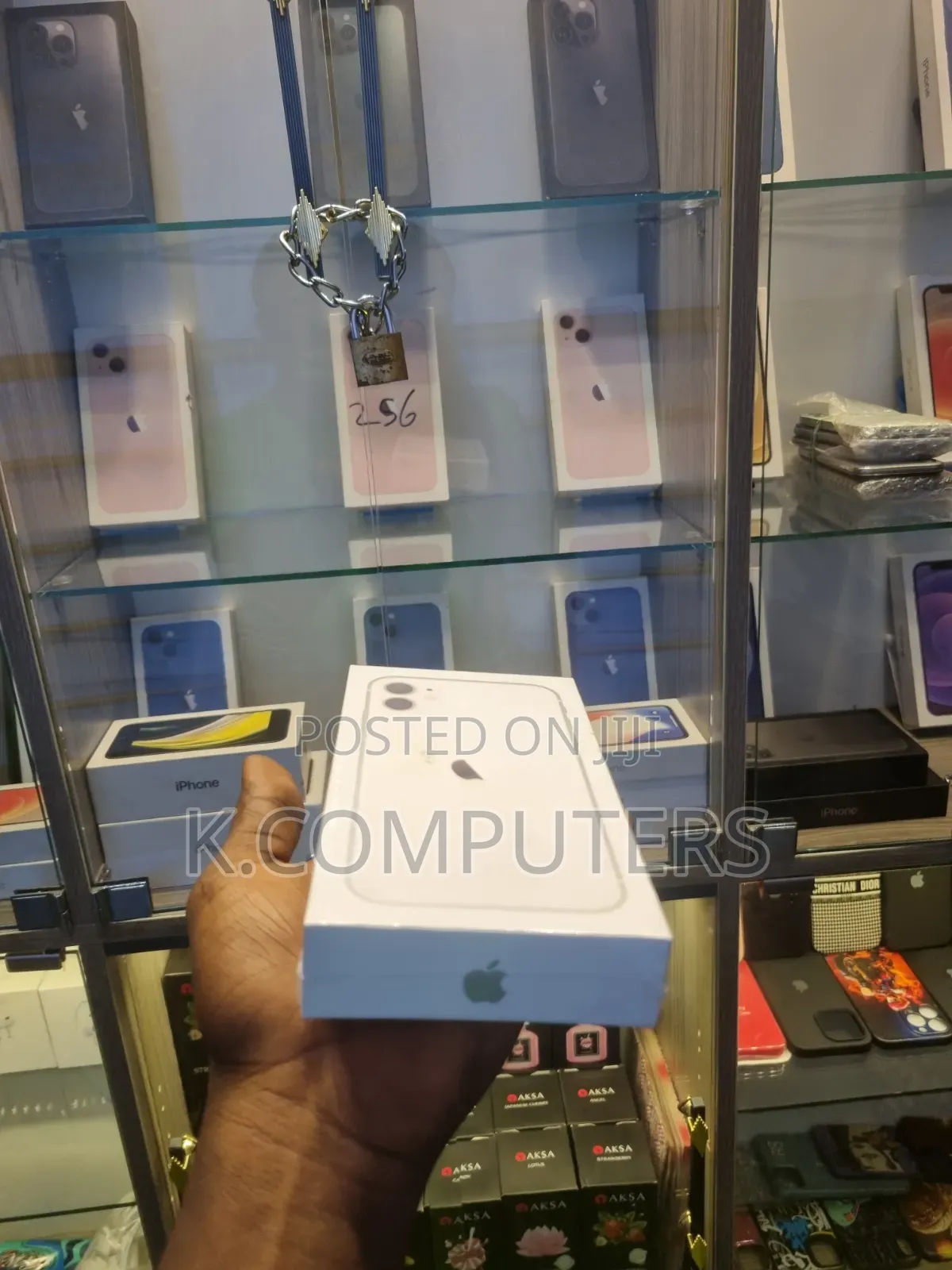 New Apple iPhone 11 128 GB White