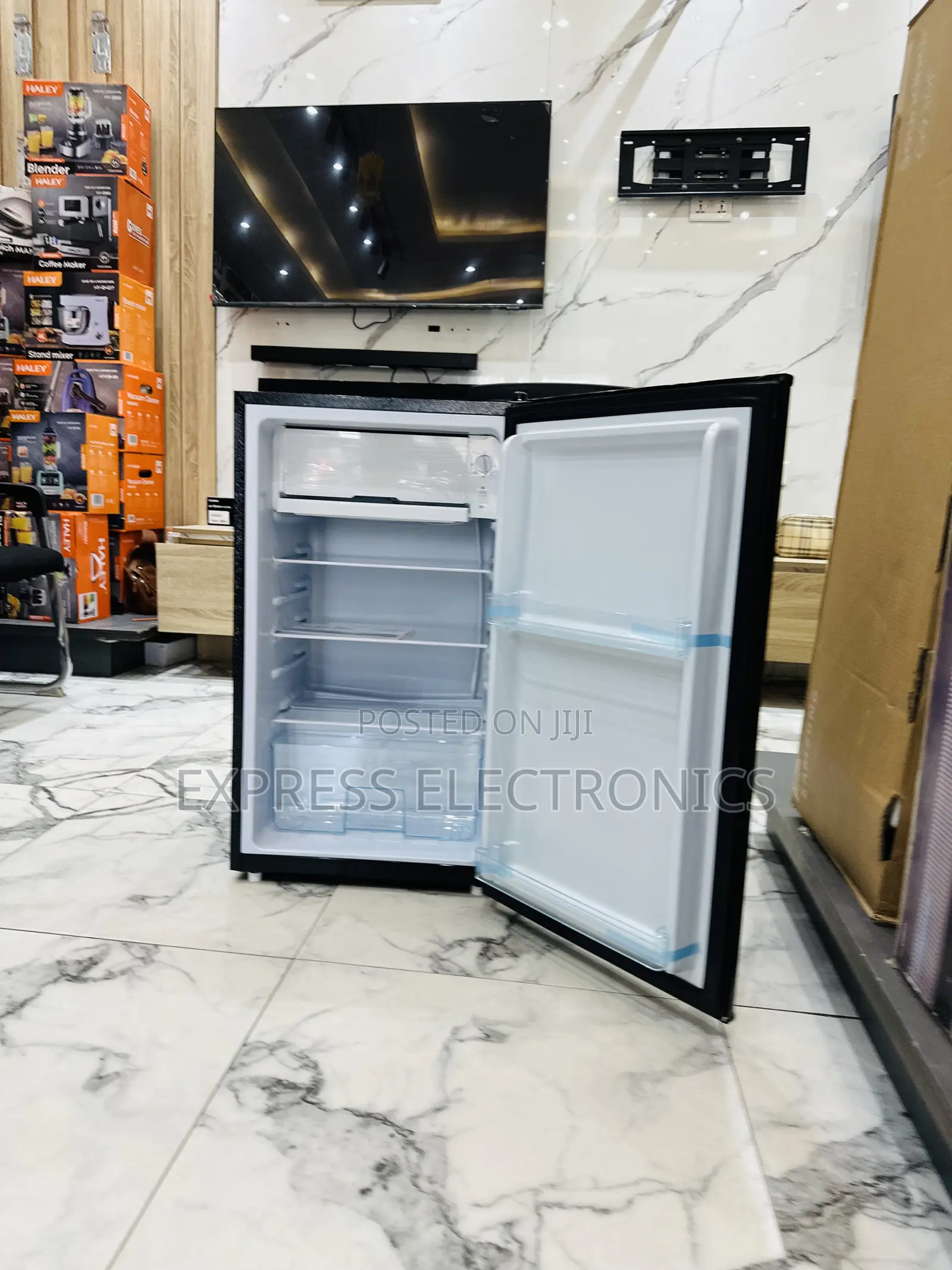 Manual Defrost Nasco Table Top Fridge Single Door 92l
