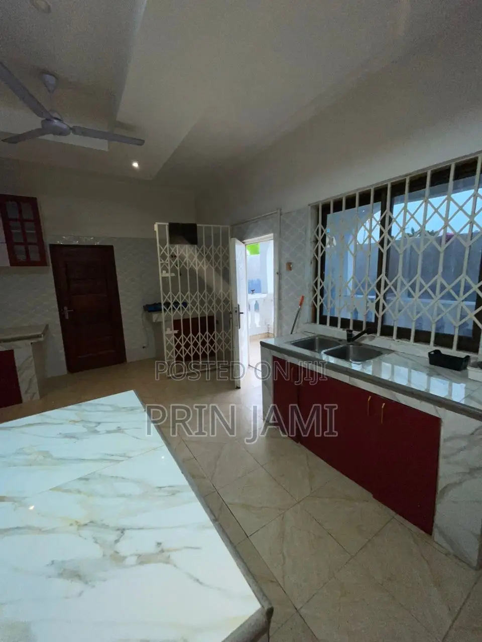 Furnished 4bdrm House in Nyanyano for rent