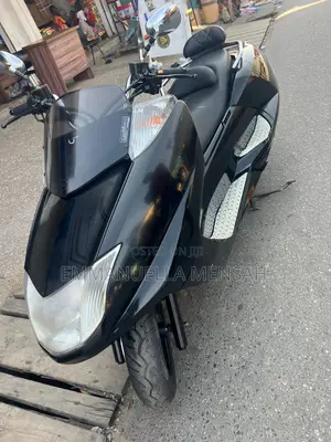 Yamaha Majesty 2016 Black