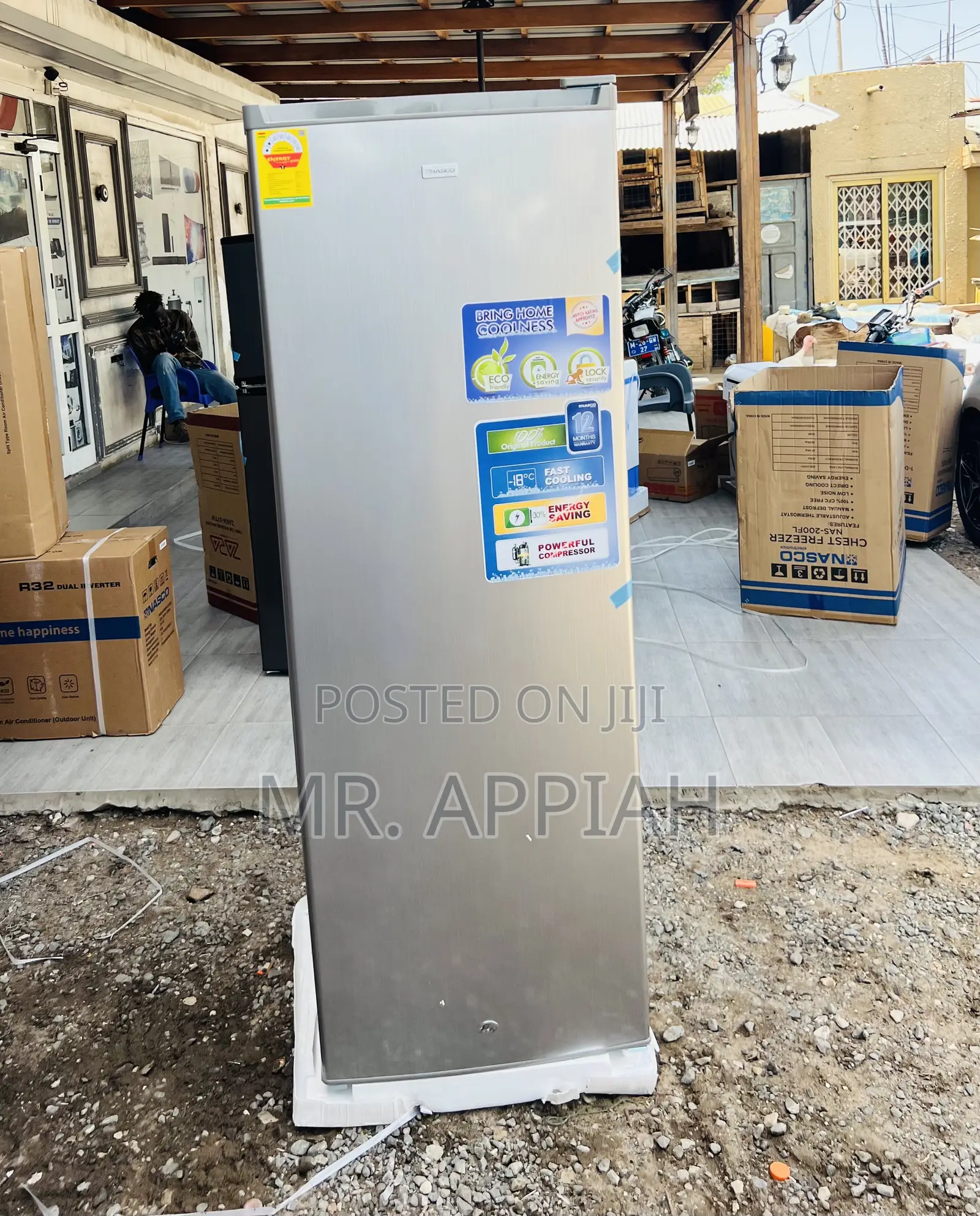 Nasco Nasd1-33 Upright Standing Freezer With Easy Cleaning Interior