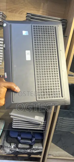 Laptop HP Victus 16 16GB Intel Core i7 SSD 1T