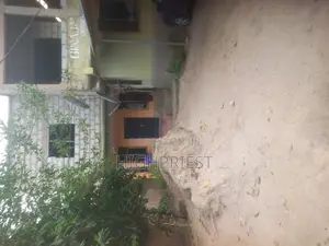 2bdrm Apartment in Nsuonano Billionaire, Ga South Municipal for rent