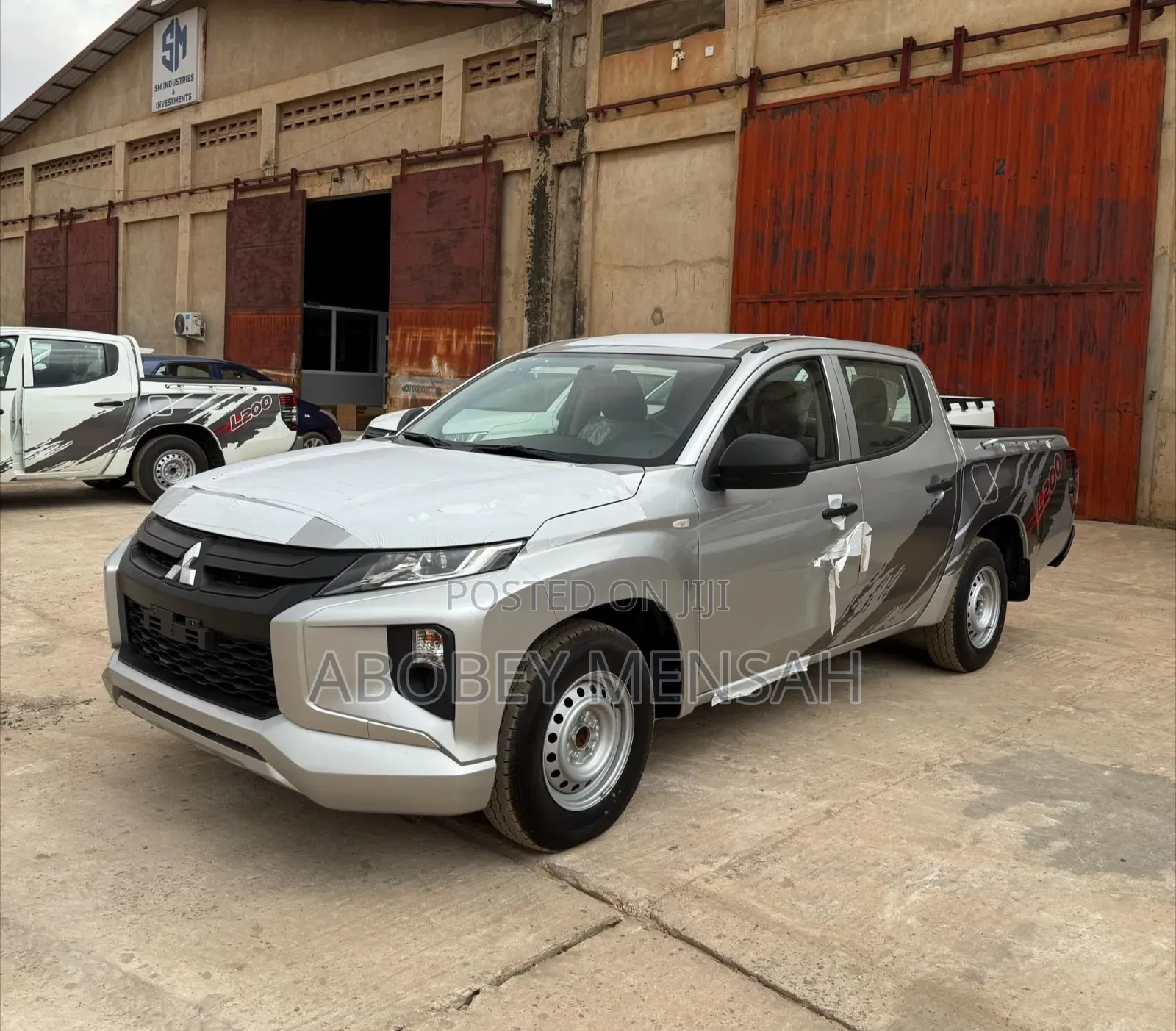 New Mitsubishi L200 2023 Silver