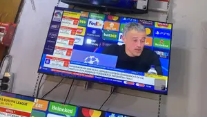 Ailyons Smart Television