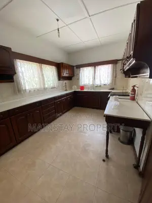 4bdrm House in Spintex for rent