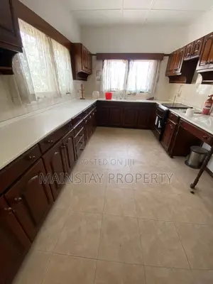 4bdrm House in Spintex for rent