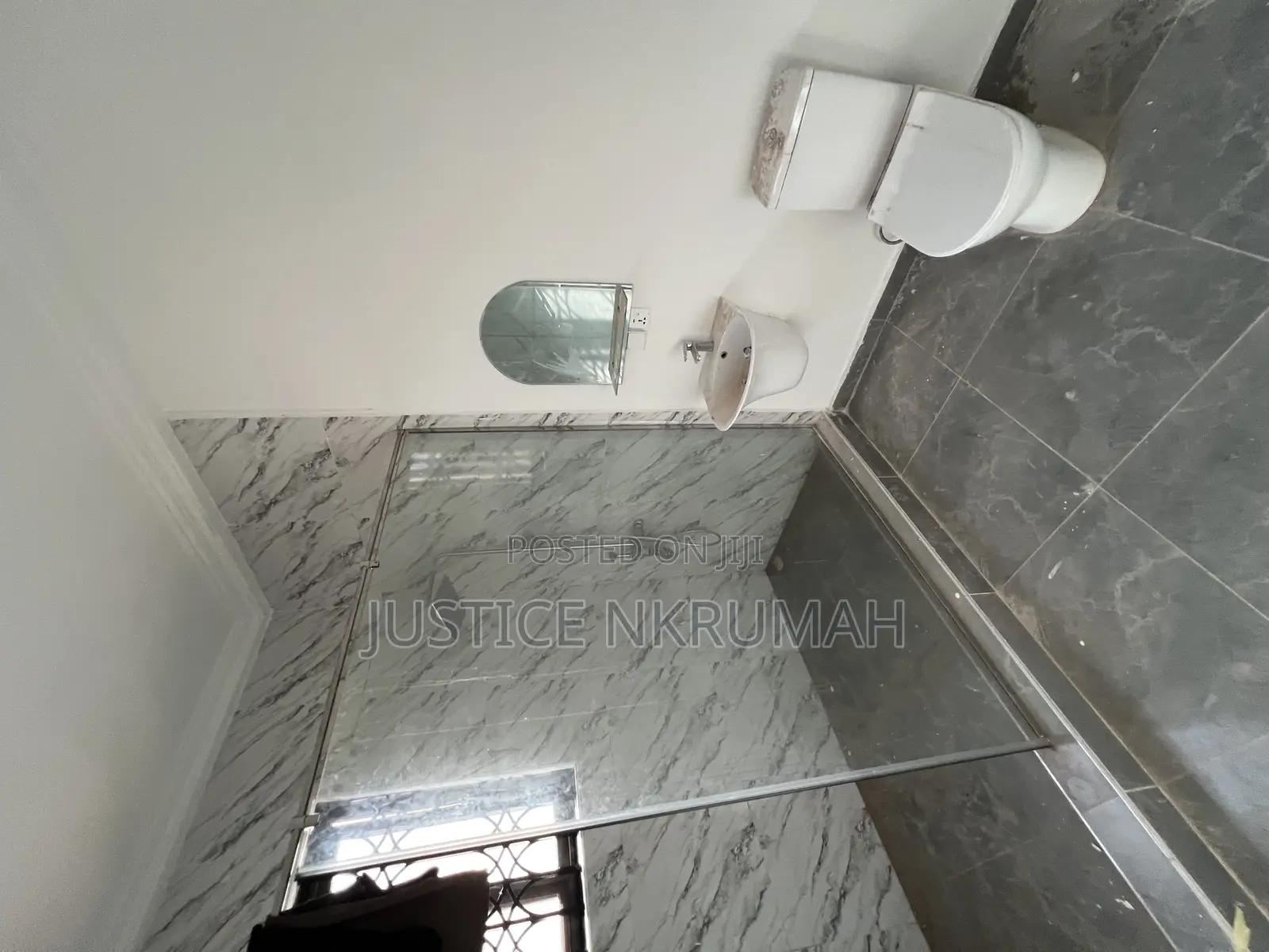 2bdrm Apartment in Mr Justice Estate, Old Barrier for rent