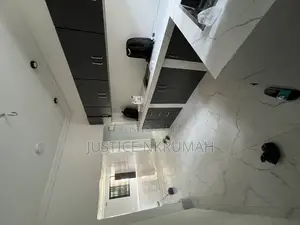 2bdrm Apartment in Mr Justice Estate, Old Barrier for rent