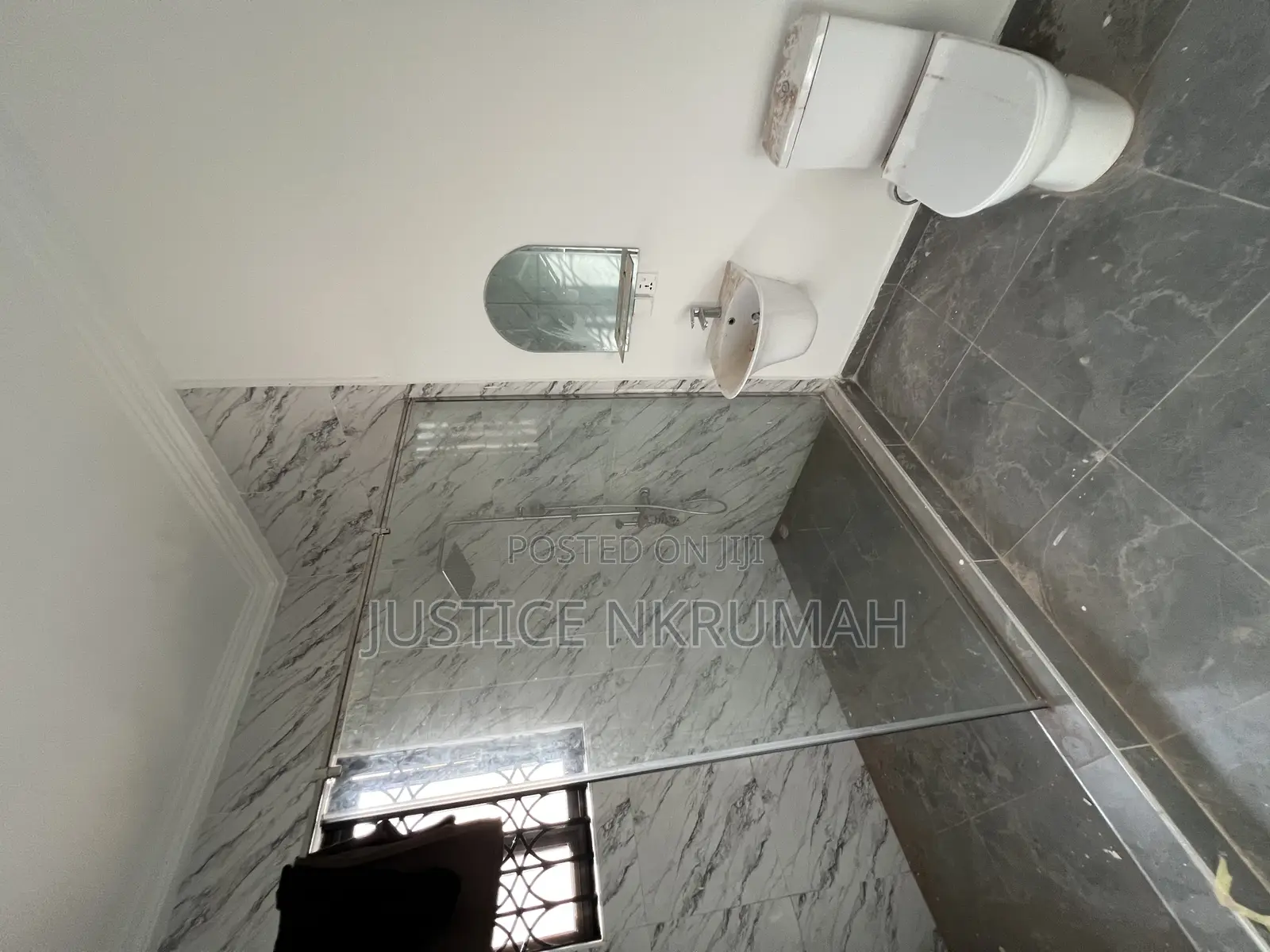 2bdrm Apartment in Mr Justice Estate, Old Barrier for rent