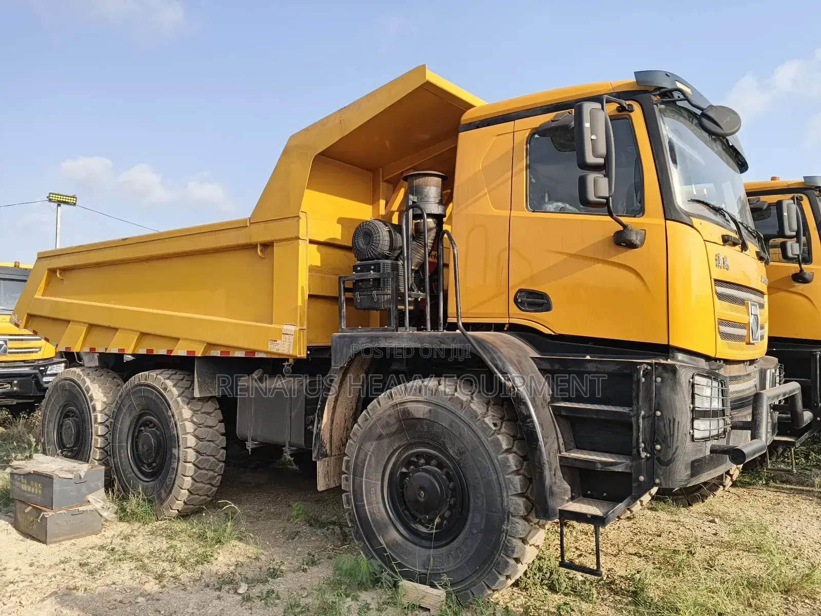 Off Highway Dump Truck
