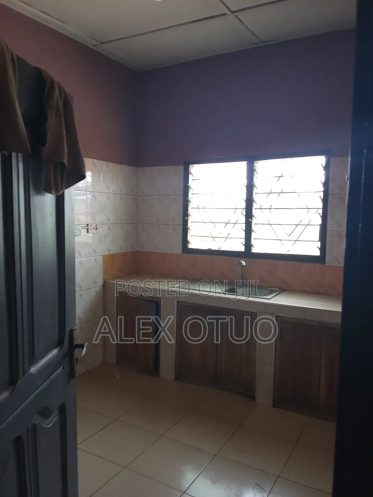 4bdrm Apartment in Alex Otuo Properties, Kumasi Metropolitan for rent