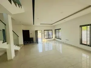 4bdrm House in Community 25 for sale