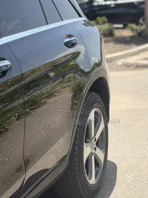 Mercedes-Benz GLC-Class 2019 Black