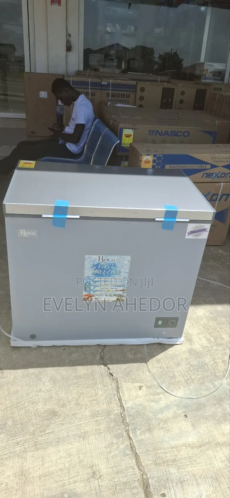 Roch Chest Freezer 251l Fresh in Box for Sale